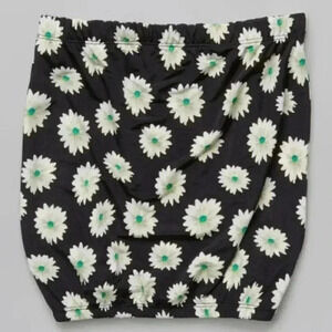 So Nikki Size Small 7/8 Girls Green Daisies Tube Top. New With Tags